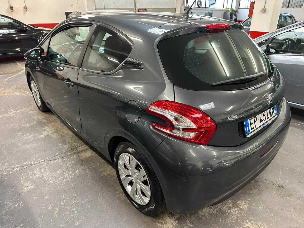 Peugeot 208 1.2 VTi 82 CV 3 porte Active