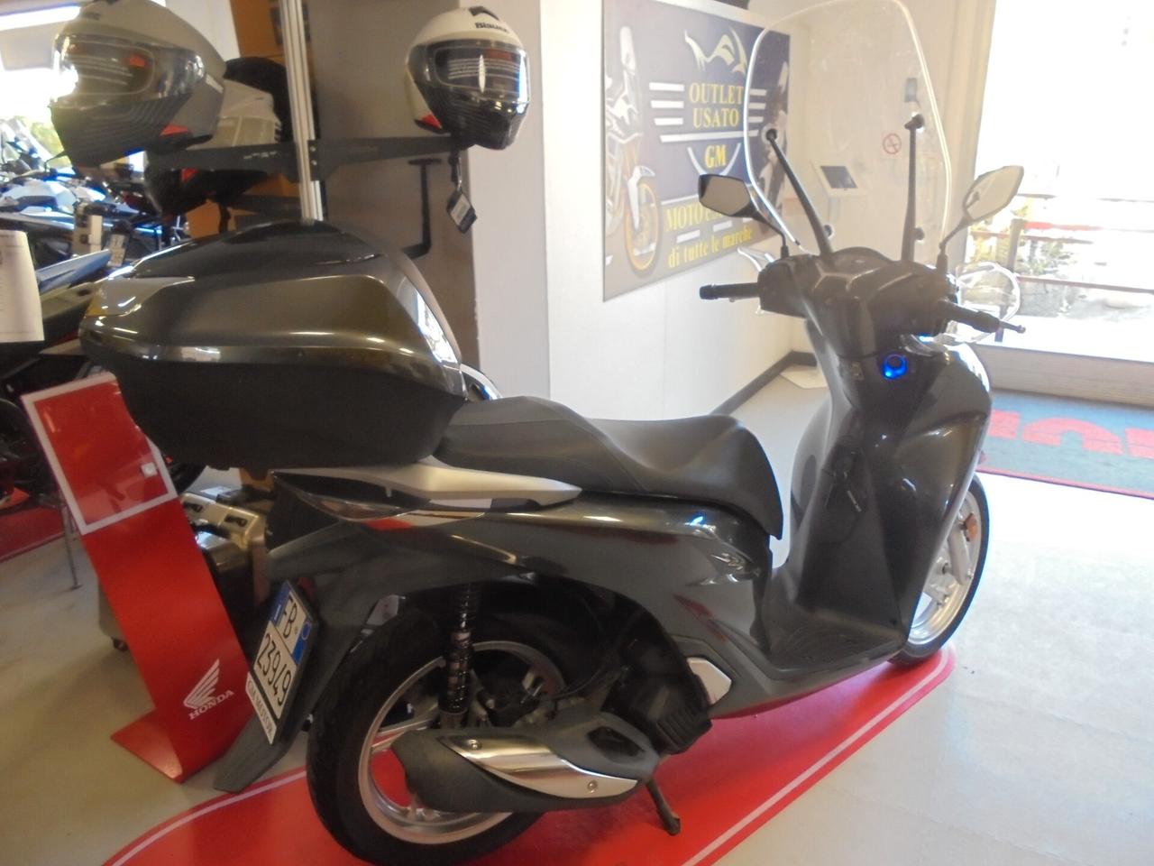 Honda SH 125 ABS + TCS