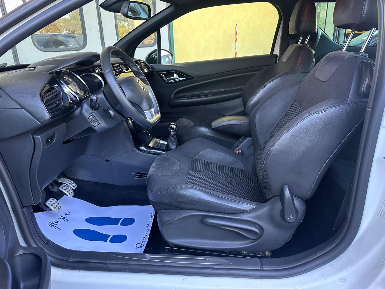 Ds DS3 3 1.2 VTi 82 So Chic