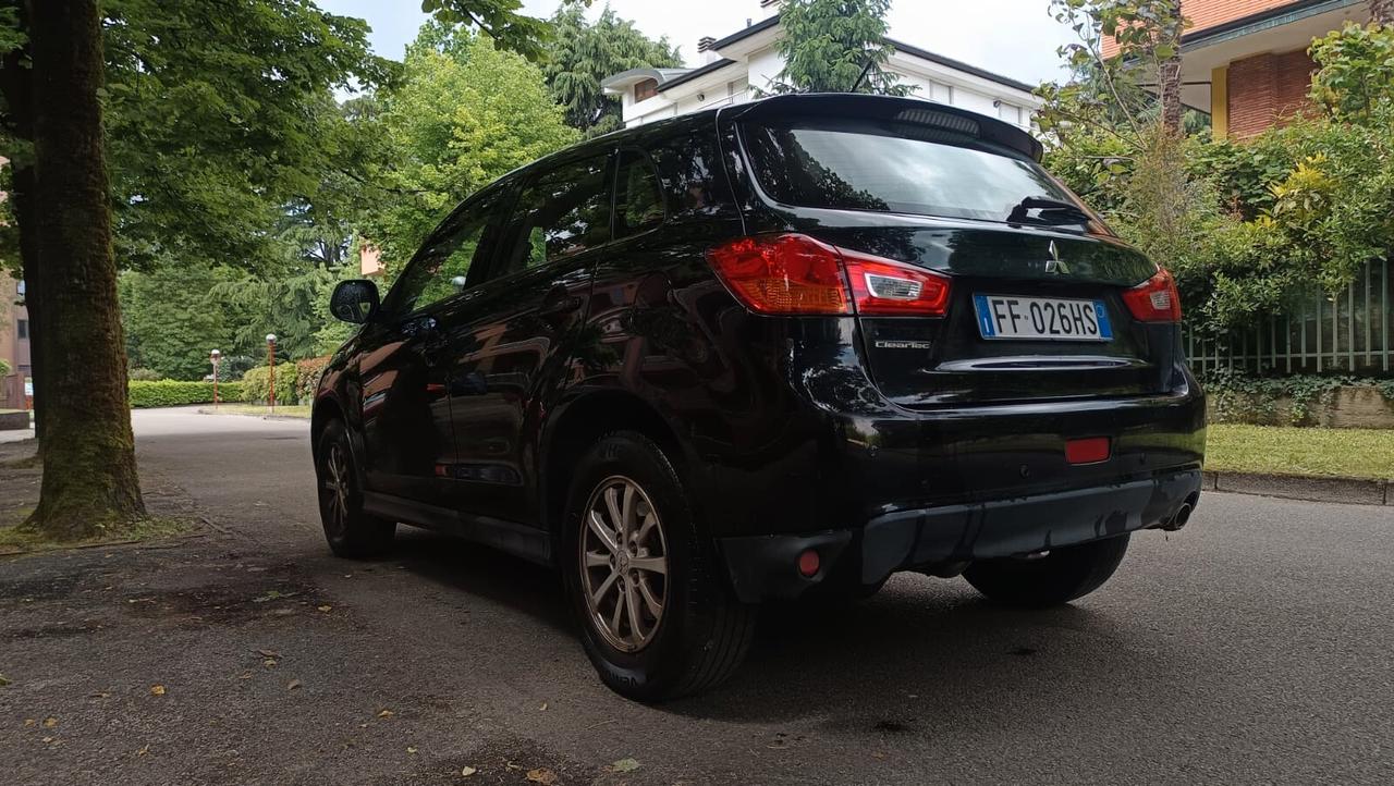 Mitsubishi ASX 1.6 DI-D 114 CV 4WD Instyle Panoramic
