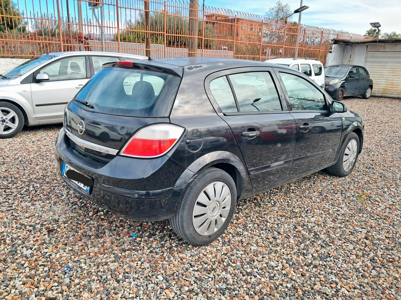 Opel Astra 1.7 CDTI 101CV
