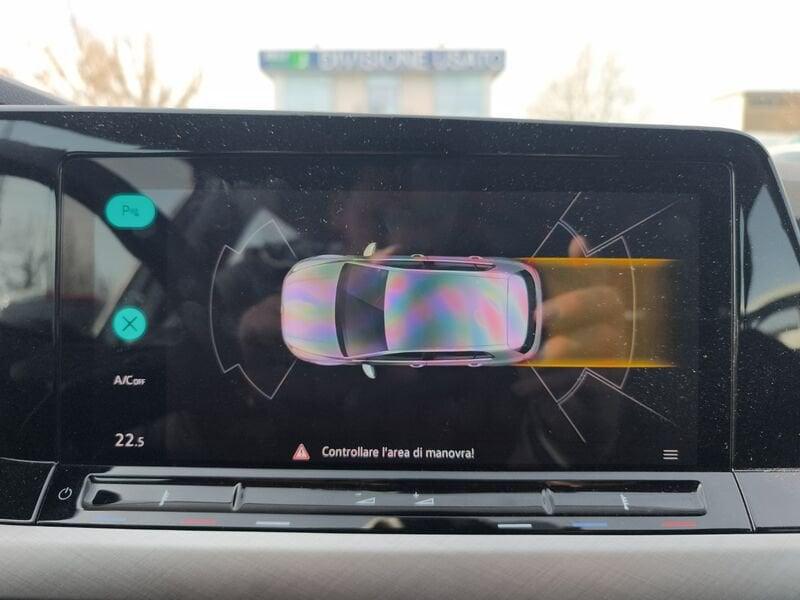 Volkswagen Golf VIII 2020 2.0 tdi Life 115cv dsg