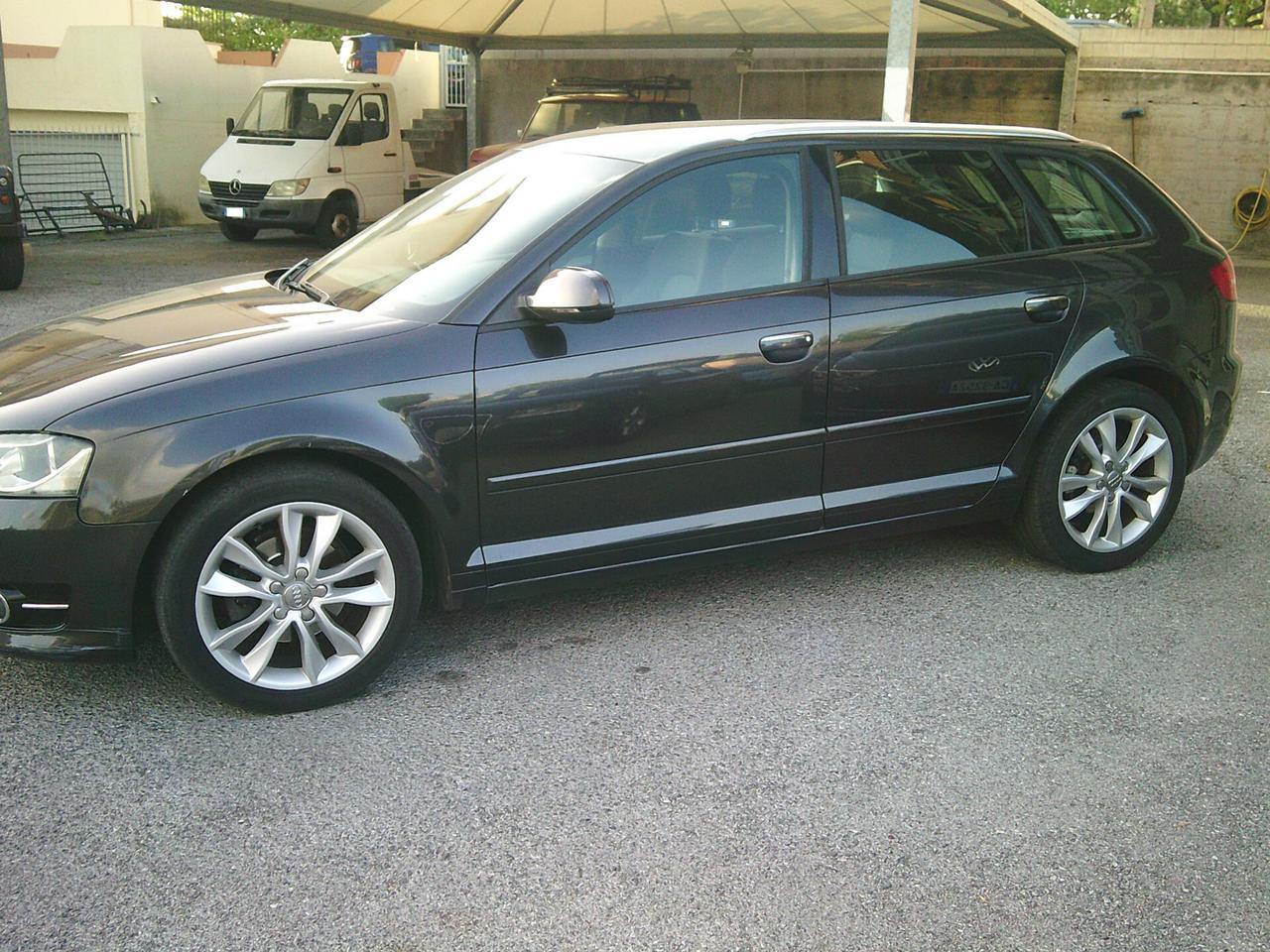 Audi A3 SPB 1.6 TDI 105 CV CR Ambition