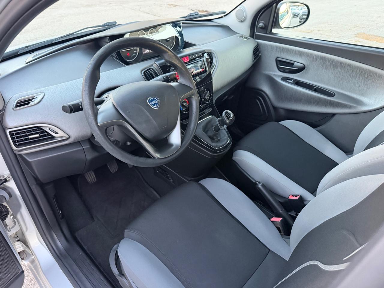 Lancia Ypsilon 1.2 benz 69 CV GPL casa madre 2013