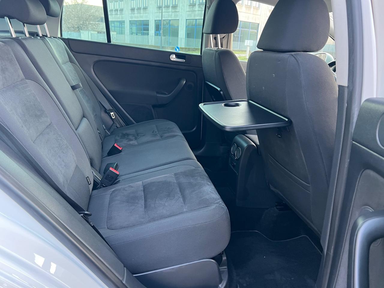 Volkswagen Golf Plus 1.6 TDI DPF DSG 5p. Highline