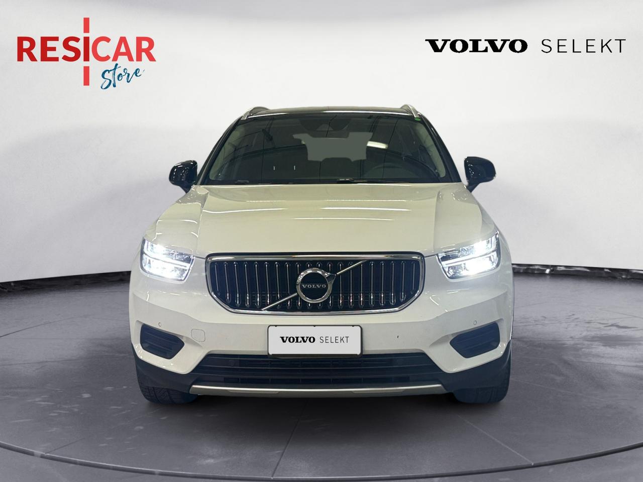 VOLVO XC40 N1 1.5 T4 plug-in hybrid Inscription Expression AUTOCARRO
