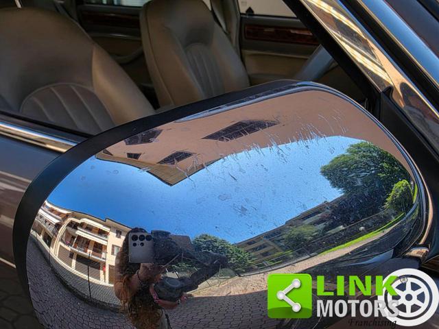 DAIMLER Six LWB 4.0L GUIDA A DESTRA