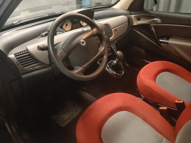 LANCIA Ypsilon 1.2 ORO ok neopatentati