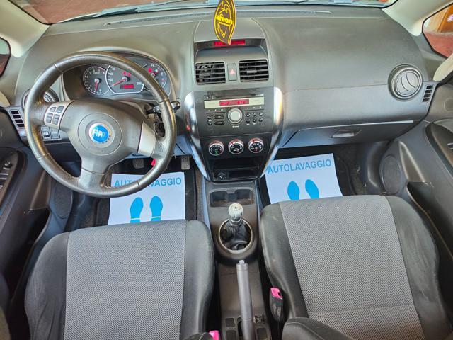 FIAT Sedici 1.6 BENZ./ G.P.L. 4x4 Emotion