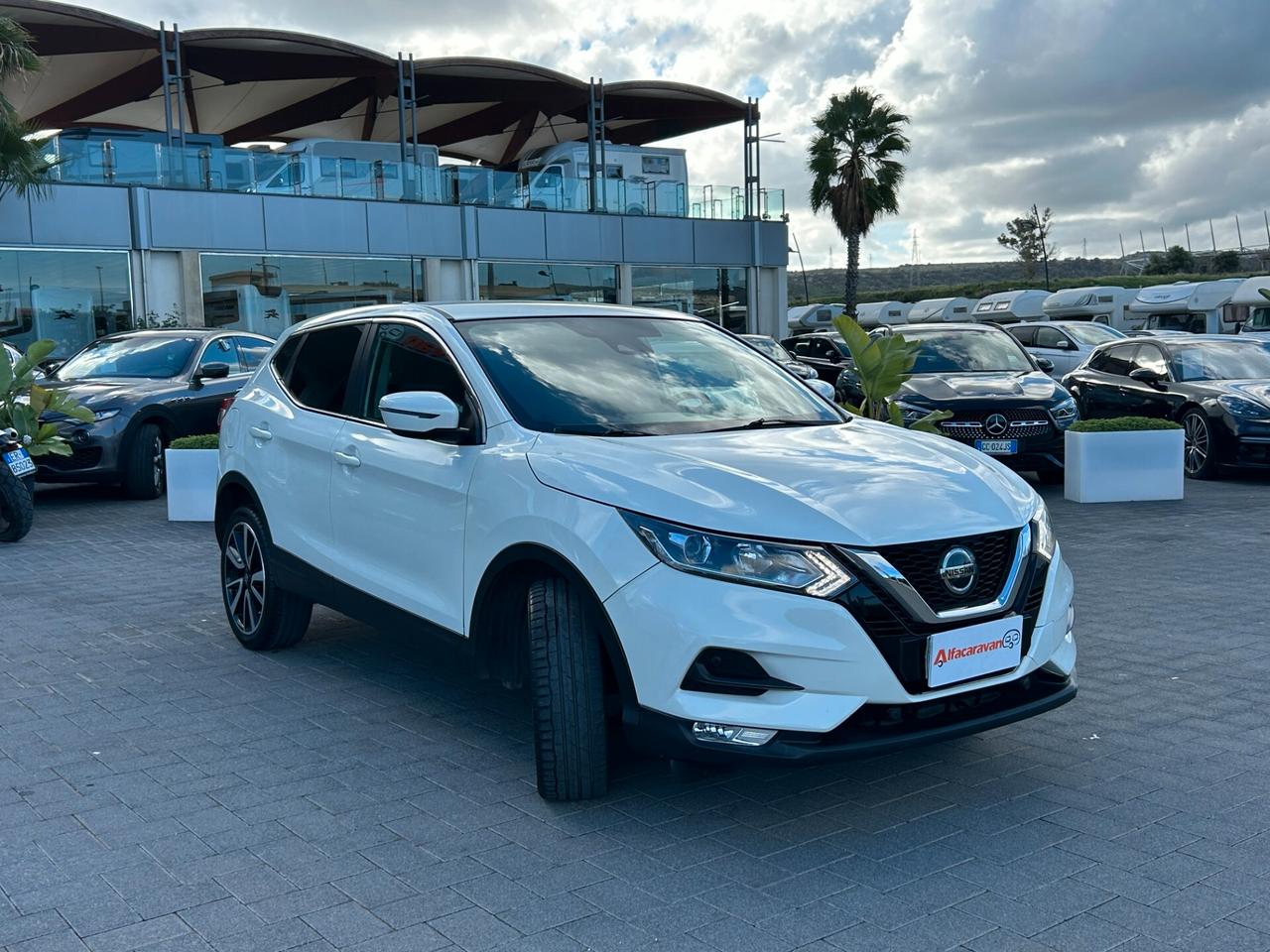 Nissan Qashqai 1.5 dci Tekna 115cv Autocarro