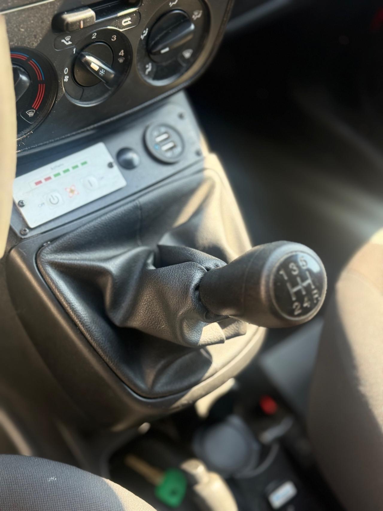 Fiat Fiorino 1.3 MJT 95CV Furgone Adventure E5+