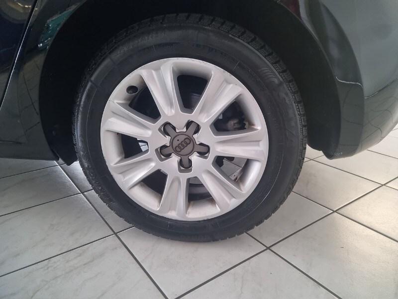 AUDI A1/S1 A1 SPB 1.6 TDI Attraction