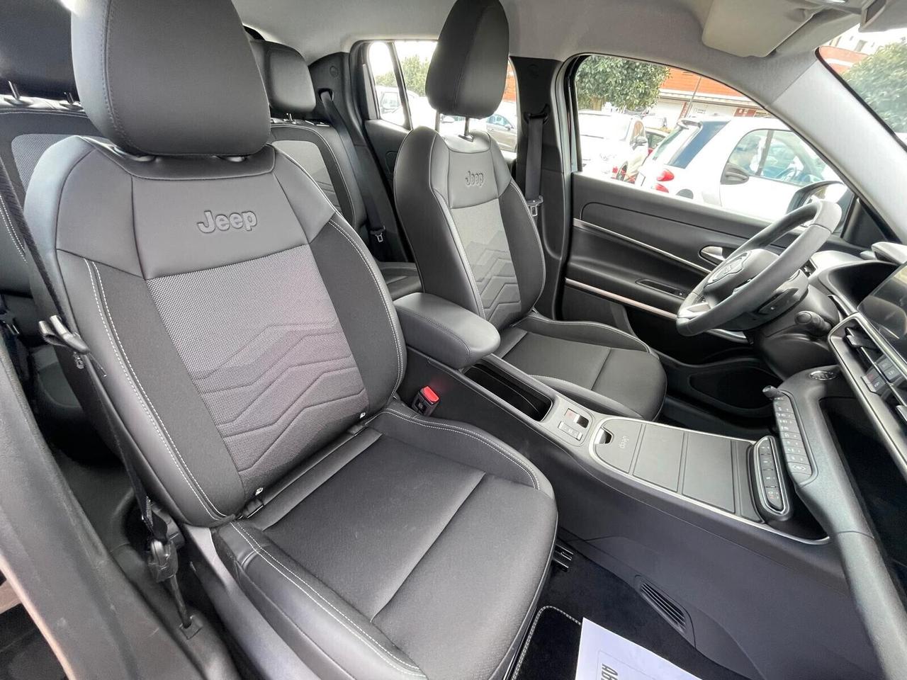 Jeep Avenger 1.2 Turbo 100 CV MHEV Altitude