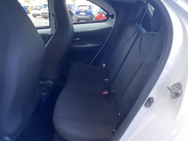 Toyota Aygo X 1.0B (72 CV) Active