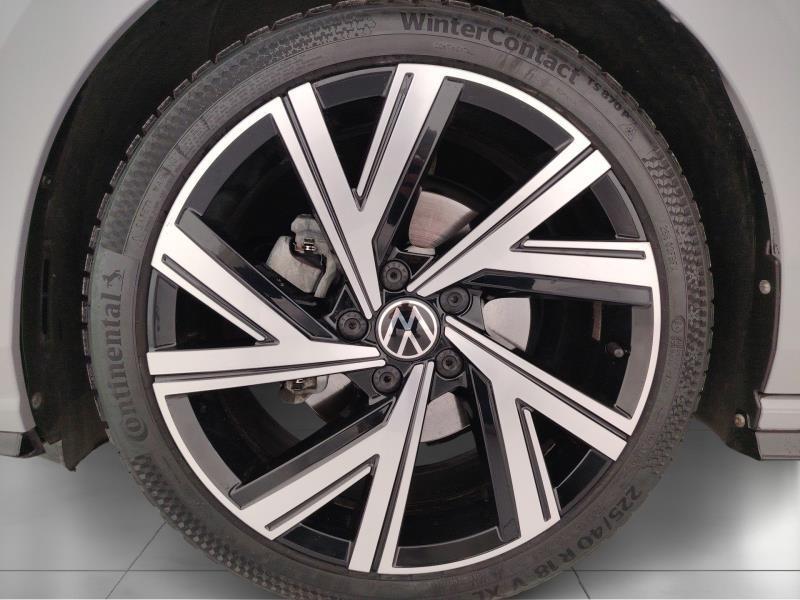 Volkswagen Golf 1.5 eTSI EVO ACT R-Line DSG