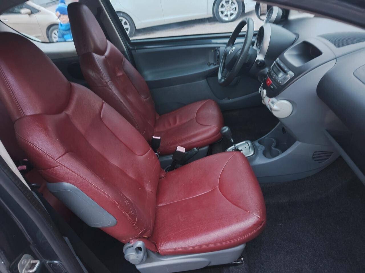 Toyota Aygo 1.0 VVT-i 3p Sol MMT