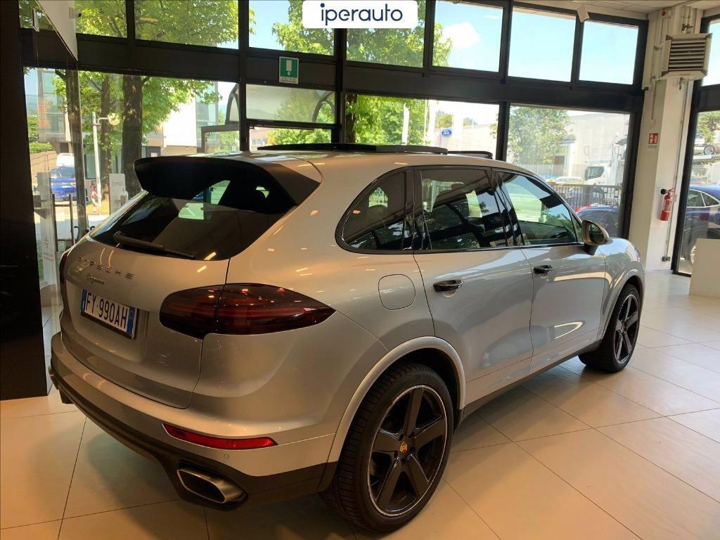 PORSCHE Cayenne 3.0 tiptronic del 2017