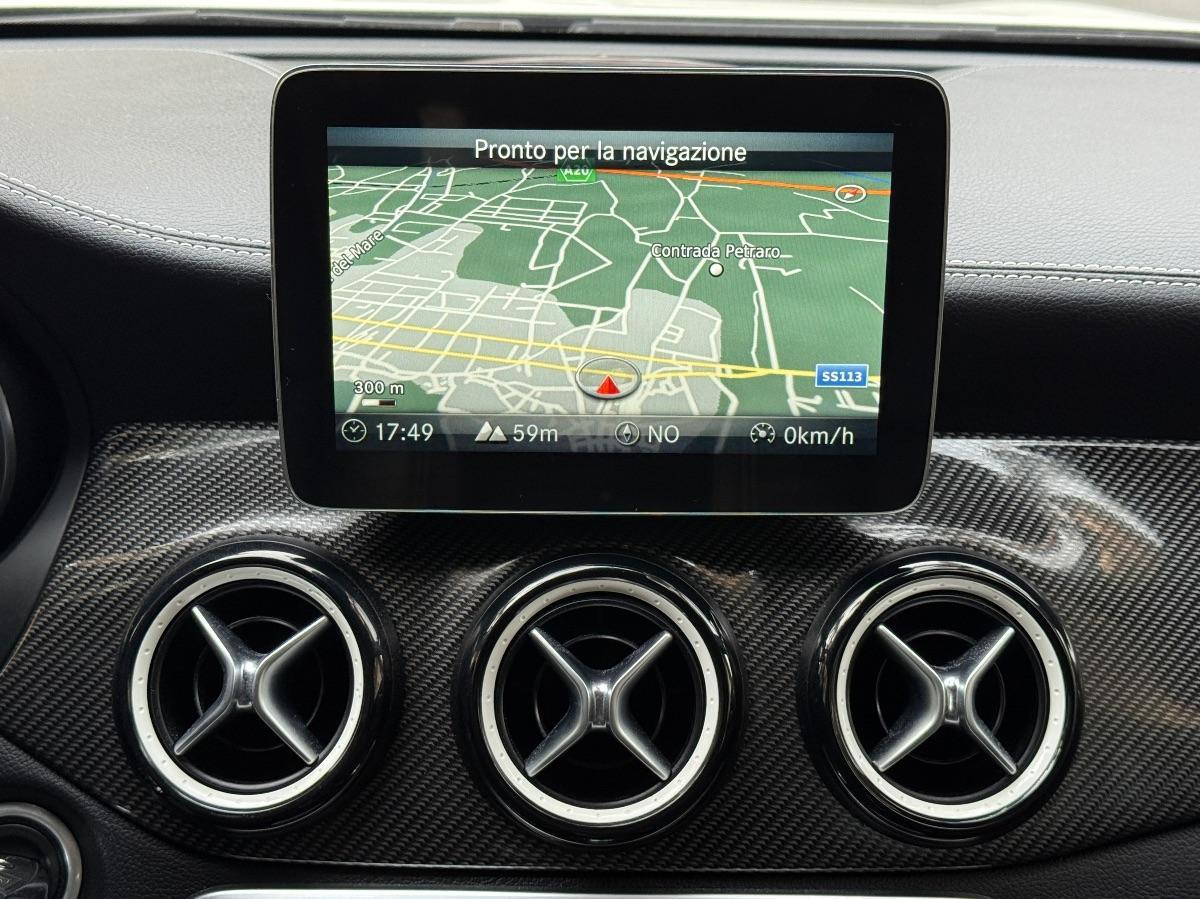 Mercedes GLA 200d Premium AMG Night Edition 136CV