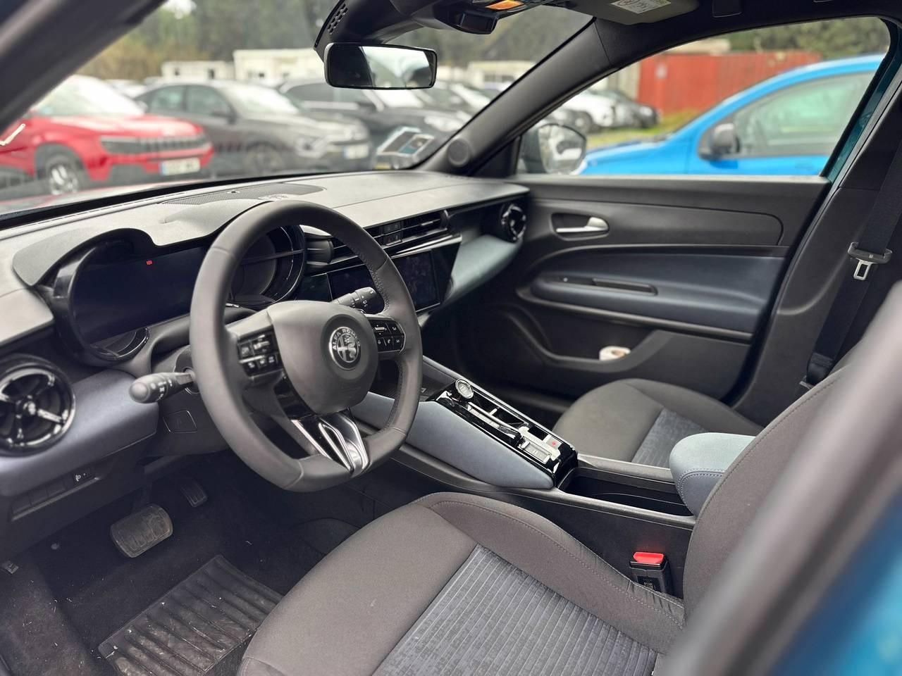 ALFA ROMEO Junior - Junior 1.2 ibrida 145cv edct6