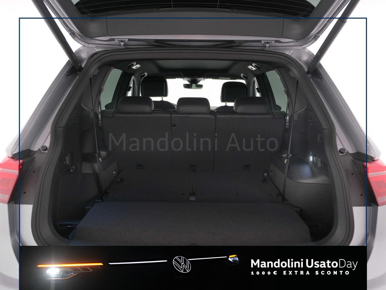 Volkswagen Tiguan allspace 2.0 tdi scr 150cv r-line 4motion dsg 7p.ti