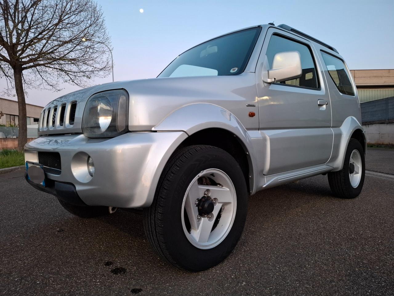 Suzuki Jimny 1.3i 16V cat 4WD JLX Special