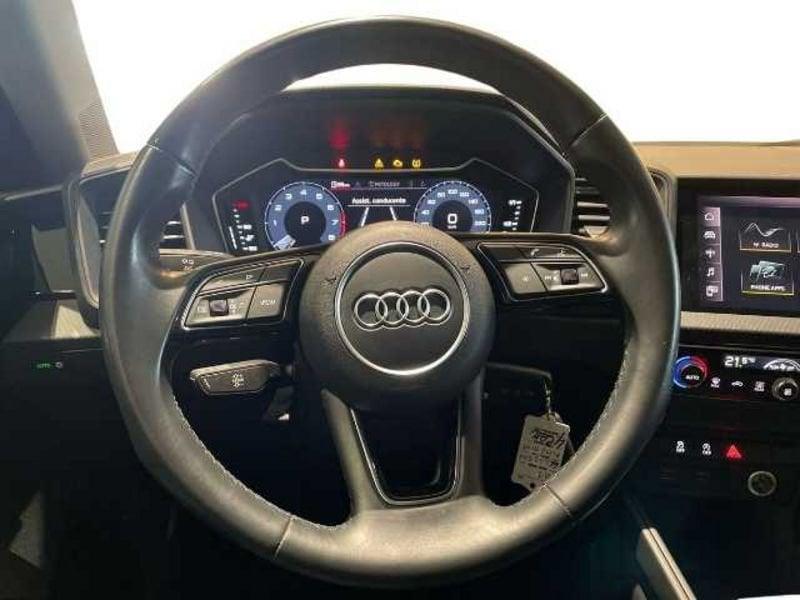 Audi A1 II 2019 Sportback 30 1.0 tfsi Admired 110cv s-tronic