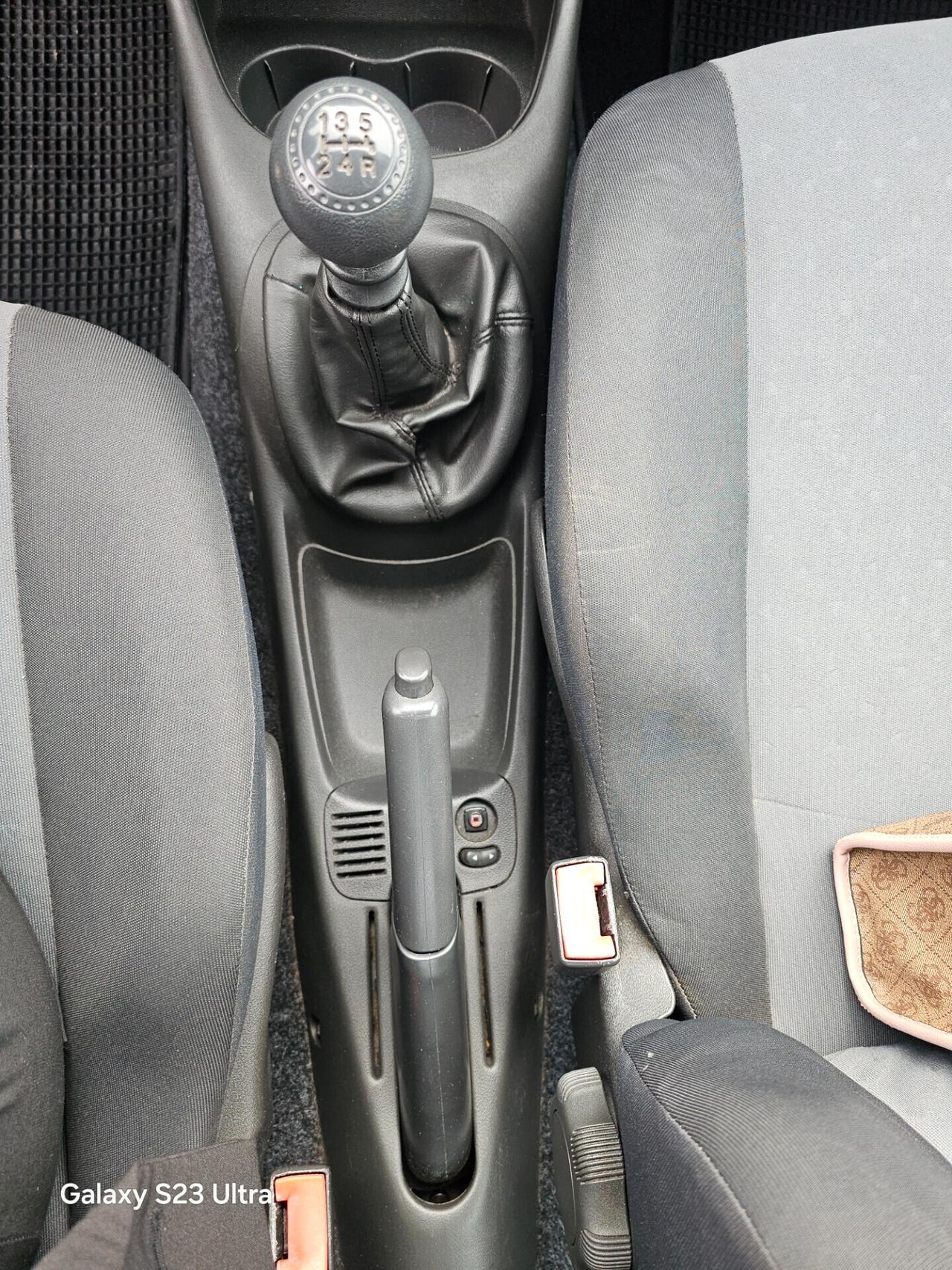 Fiat Punto 1.2 BENZINA UNICO PROPRIETARIO OK PER NEOPATENTATI