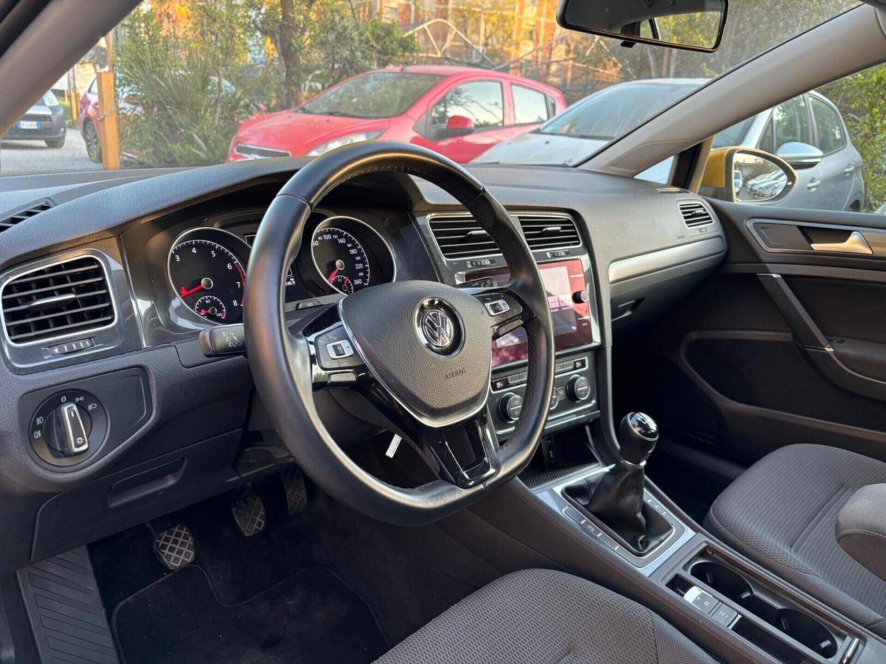 Volkswagen Golf 1.4 TSI 125 CV 5p. OK Neopatentati