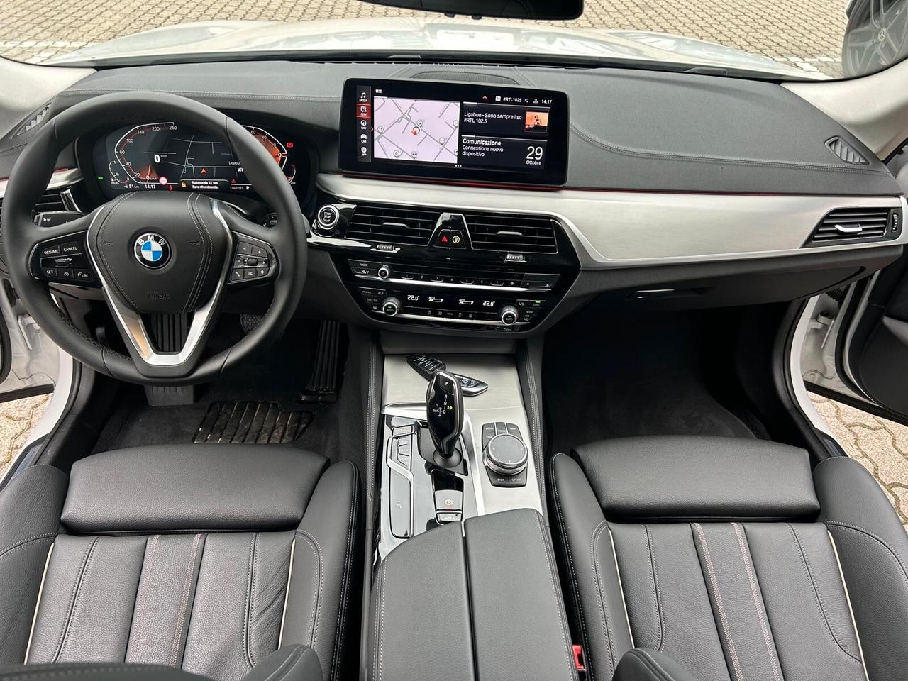 BMW 530d Touring mhev 48V xdrive Luxury DANNEGGIATA