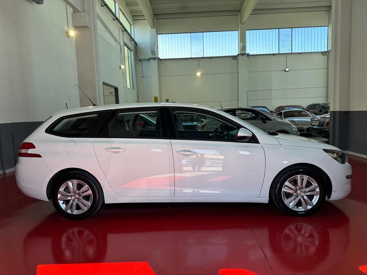 Peugeot 308 BlueHDi 120 S&S EAT6 SW Allure