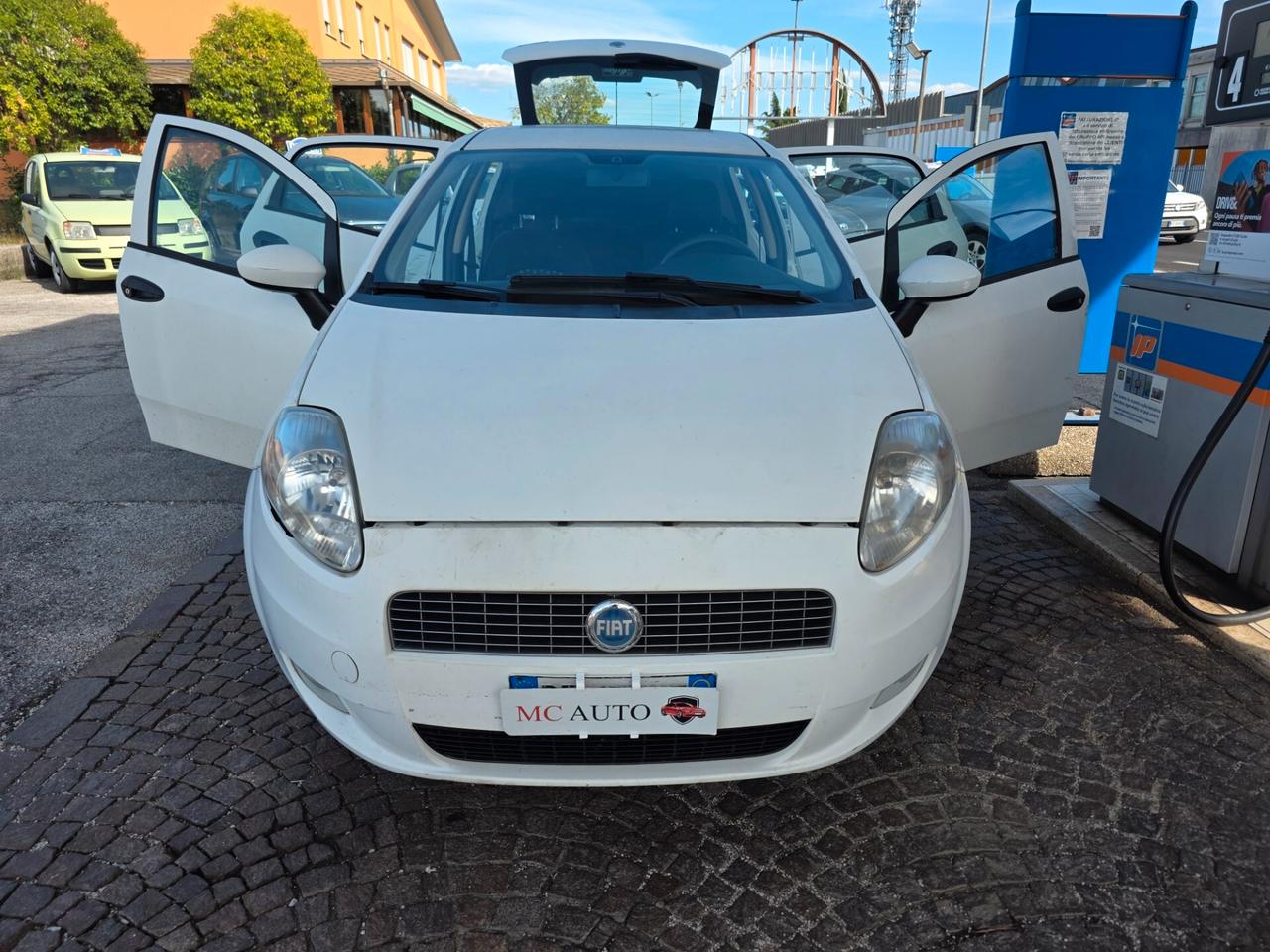 Fiat Grande Punto 1.2 5 porte con 182.000km Neopatentati ok