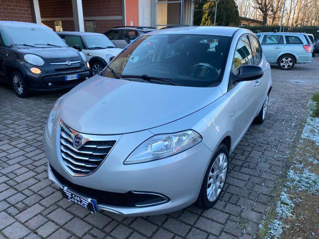 LANCIA Ypsilon 1.2 69 CV 5 porte Gold