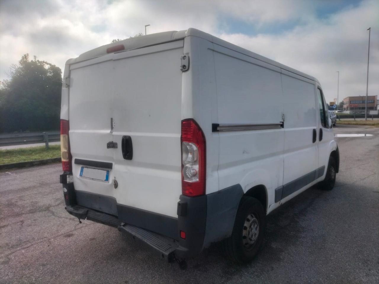 PEUGEOT BOXER 2.2 HDI - 2012