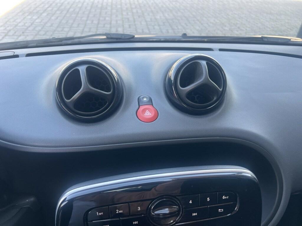 Smart fortwo EQ Pure