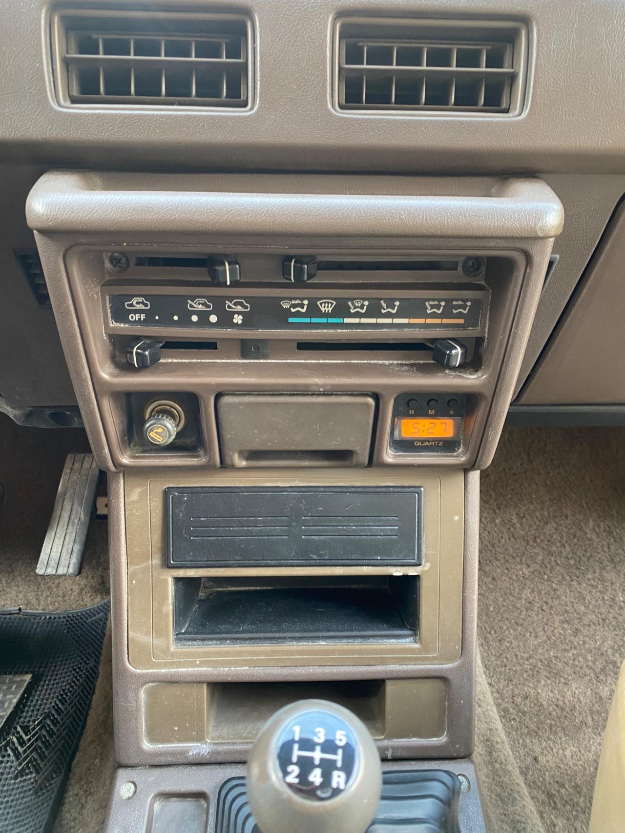 Mitsubishi Pajero 2.5 TDI Metal-top NEOPATENTATI!!!