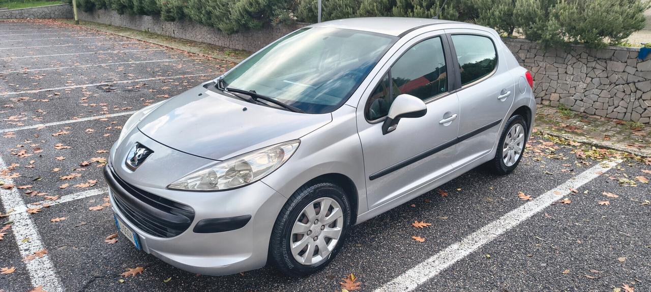 Peugeot 207 1.4 VTi 95CV 5p. X Line
