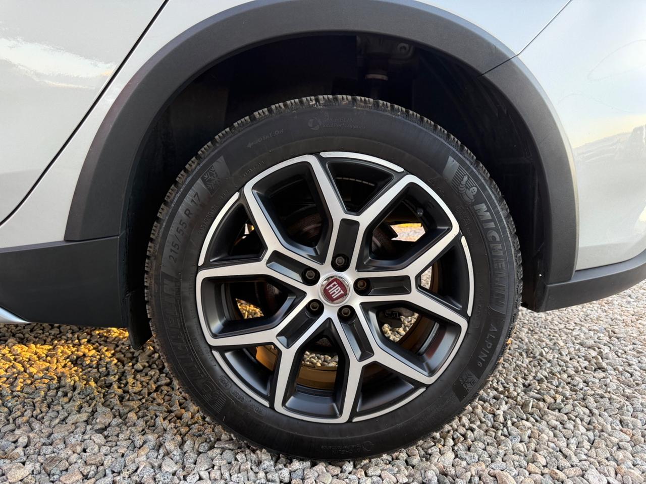 Fiat Tipo 1.6 Mjt S&S 5 porte Cross