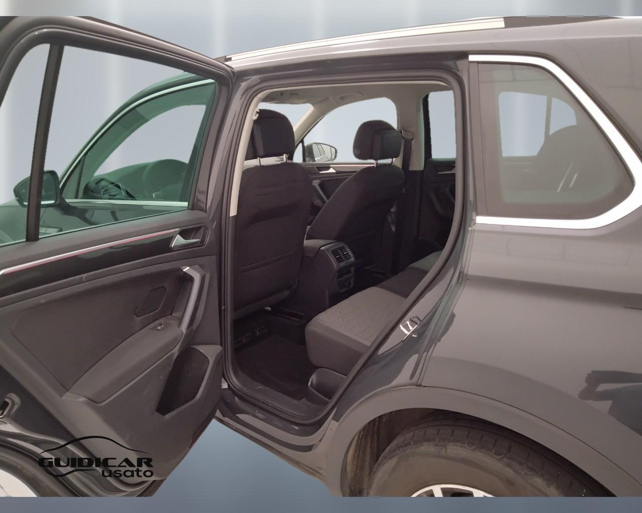 VOLKSWAGEN Tiguan II 2021 - Tiguan 2.0 tdi Life 122cv