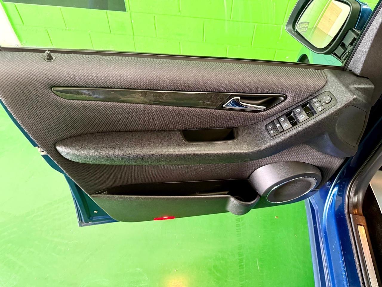 Mercedes-benz A 200 Avantgarde Automatica Benzina 1 Prop