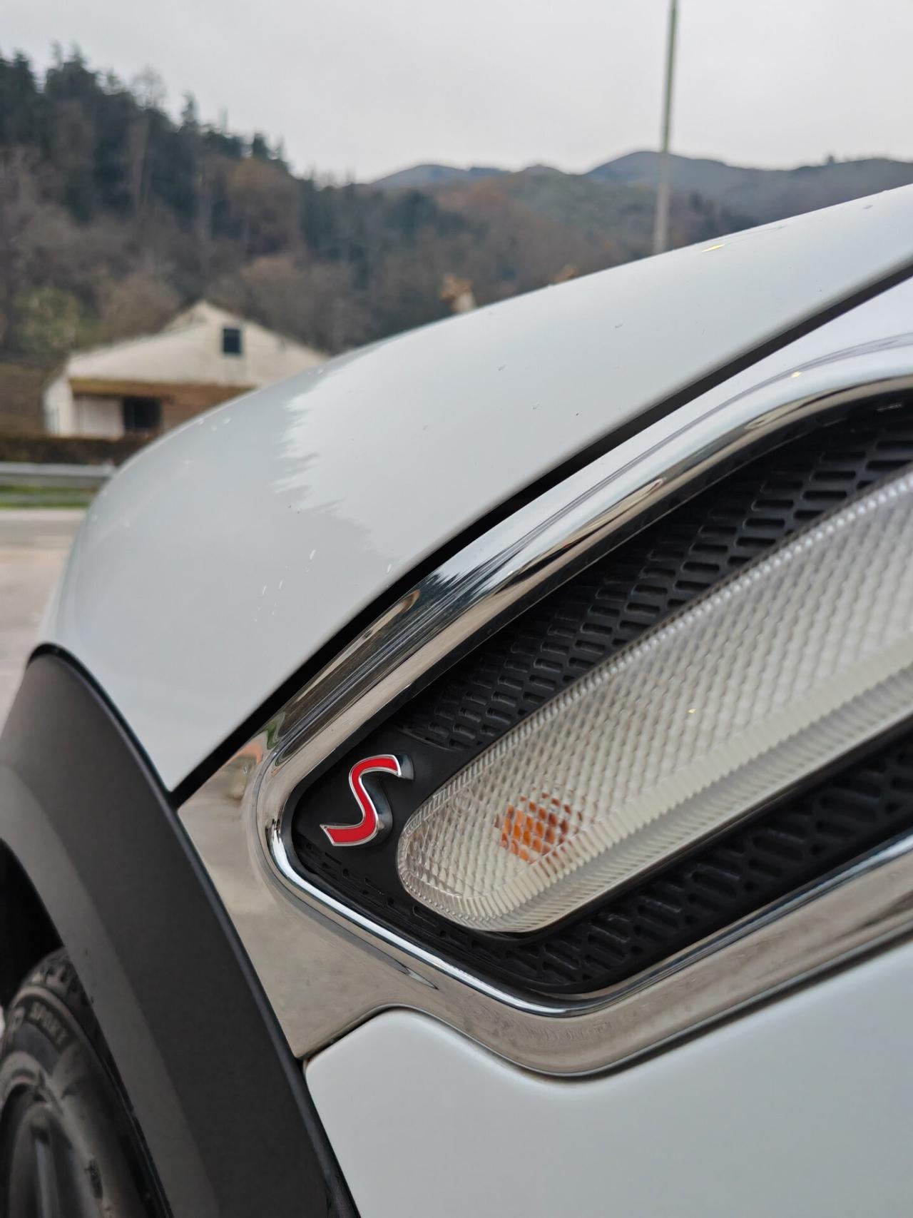 Mini Cooper SD Countryman 2.0