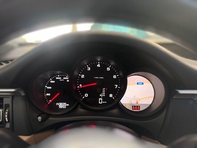 Porsche Macan 2.0