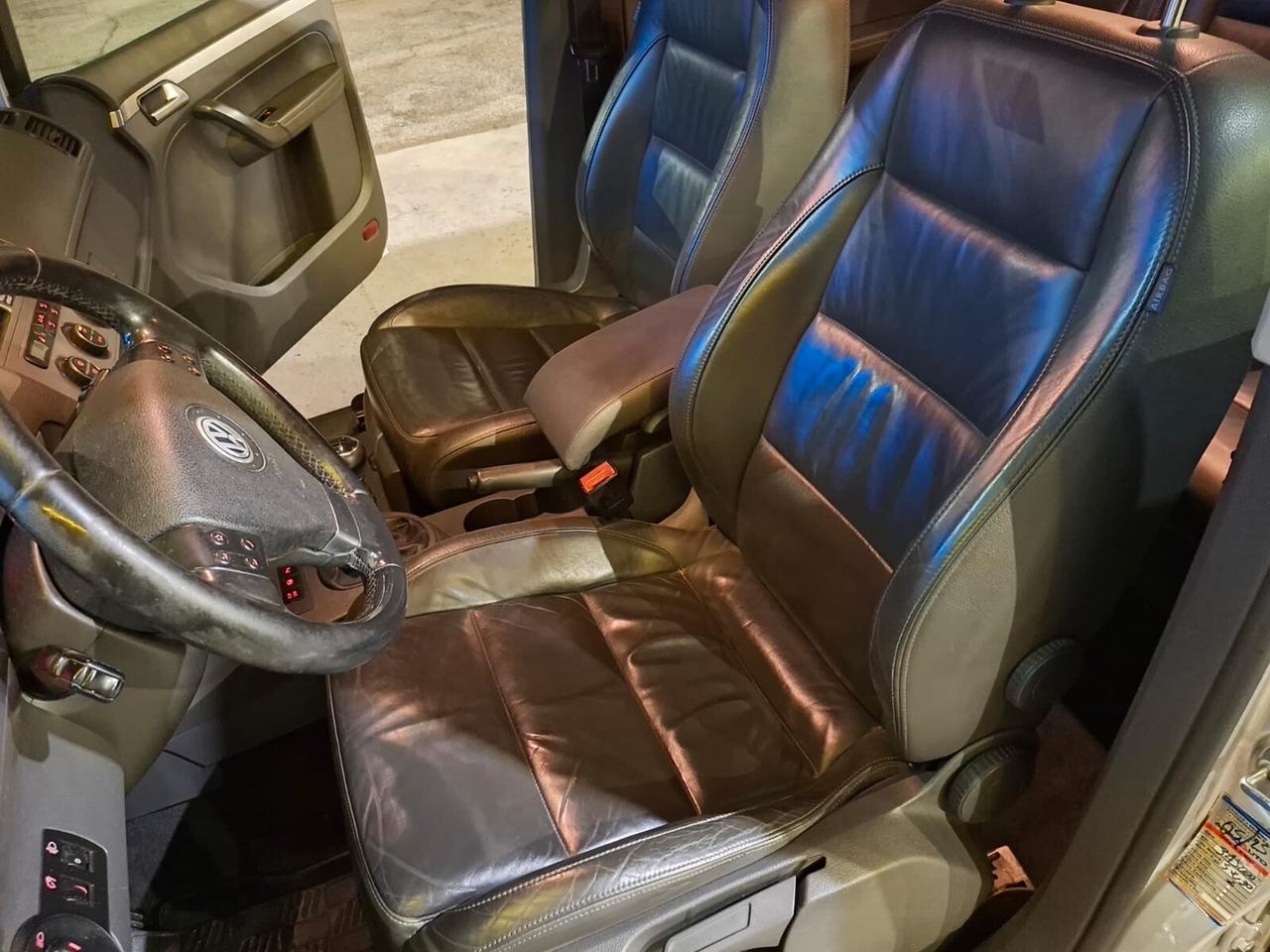 Volkswagen Touran 2.0 TDI 140 CV Highline