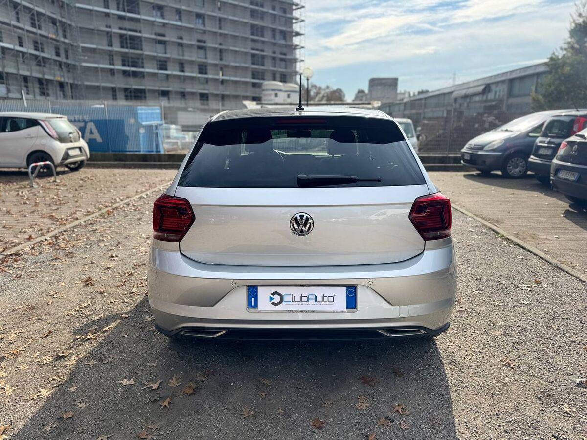 Volkswagen Polo 1.0 tsi R- LINE 95cv