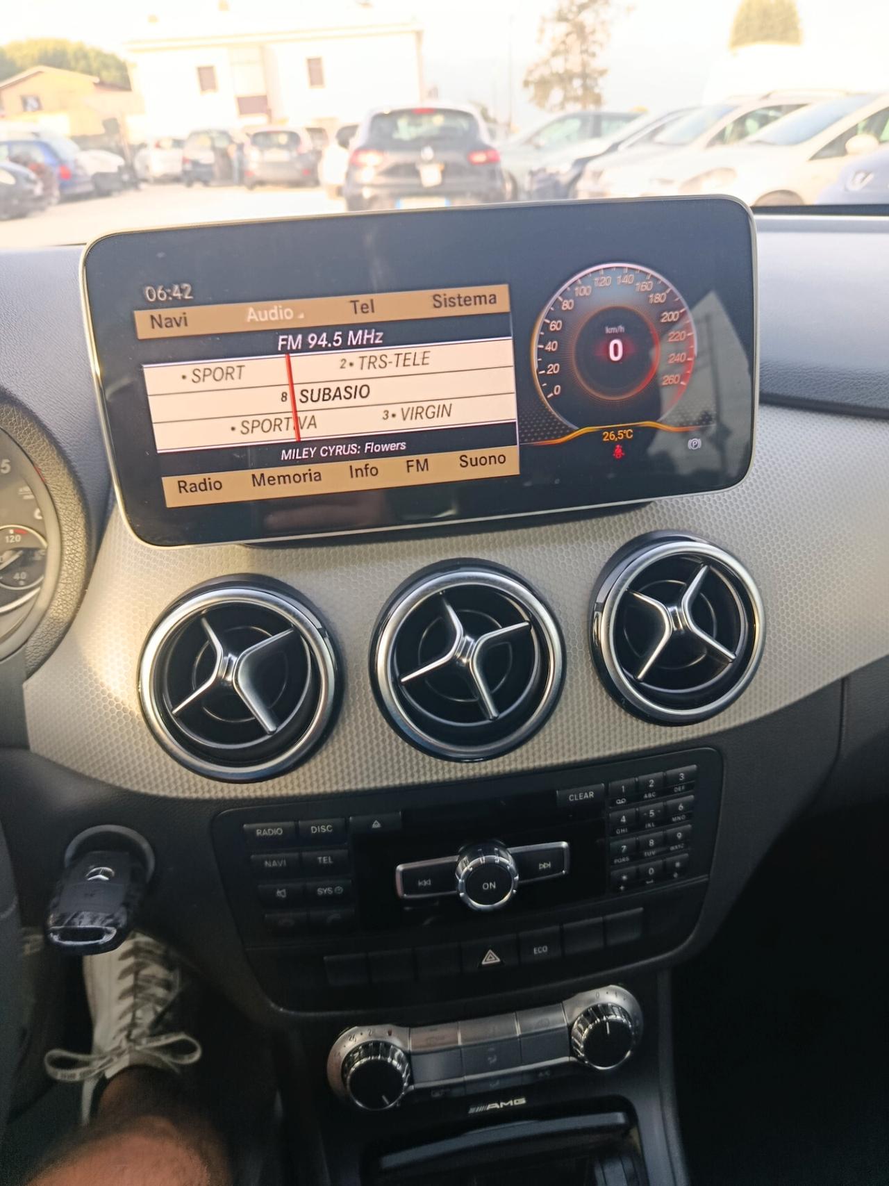 Mercedes-benz B 200 CDI Premium