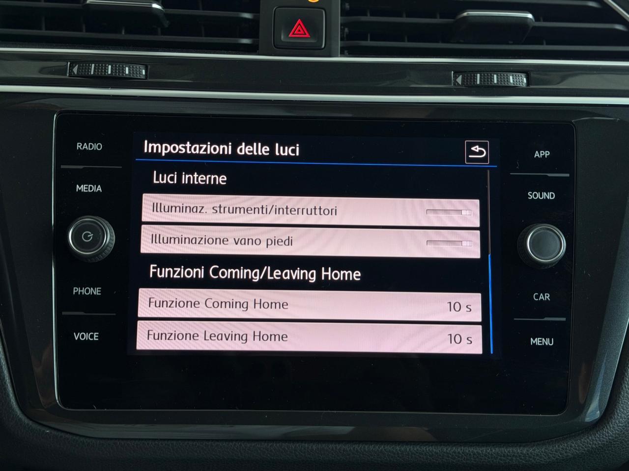 Volkswagen Tiguan 2.0 TDI DSG 4MOTION R-LINE