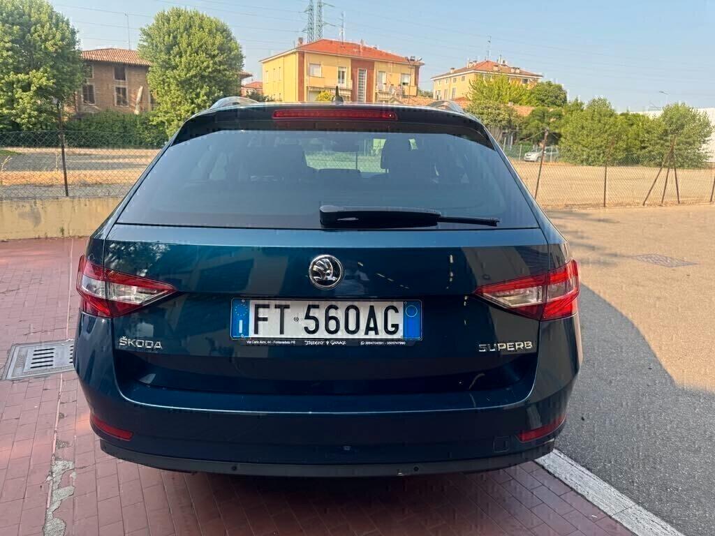 Skoda Superb 2018 2.0 TDI DSG WAGON SPORTLINE