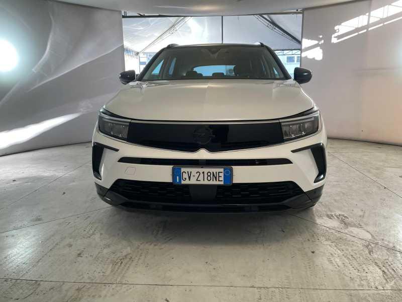 OPEL GRANDLAND GS HYBRID 136 HP