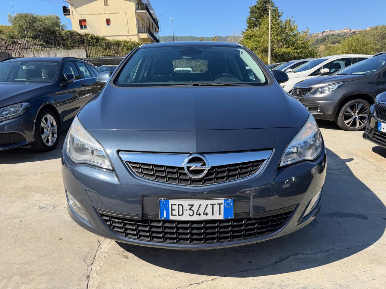 Opel Astra 1.7 CDTI 110CV 5 porte Cosmo / 174.000KM