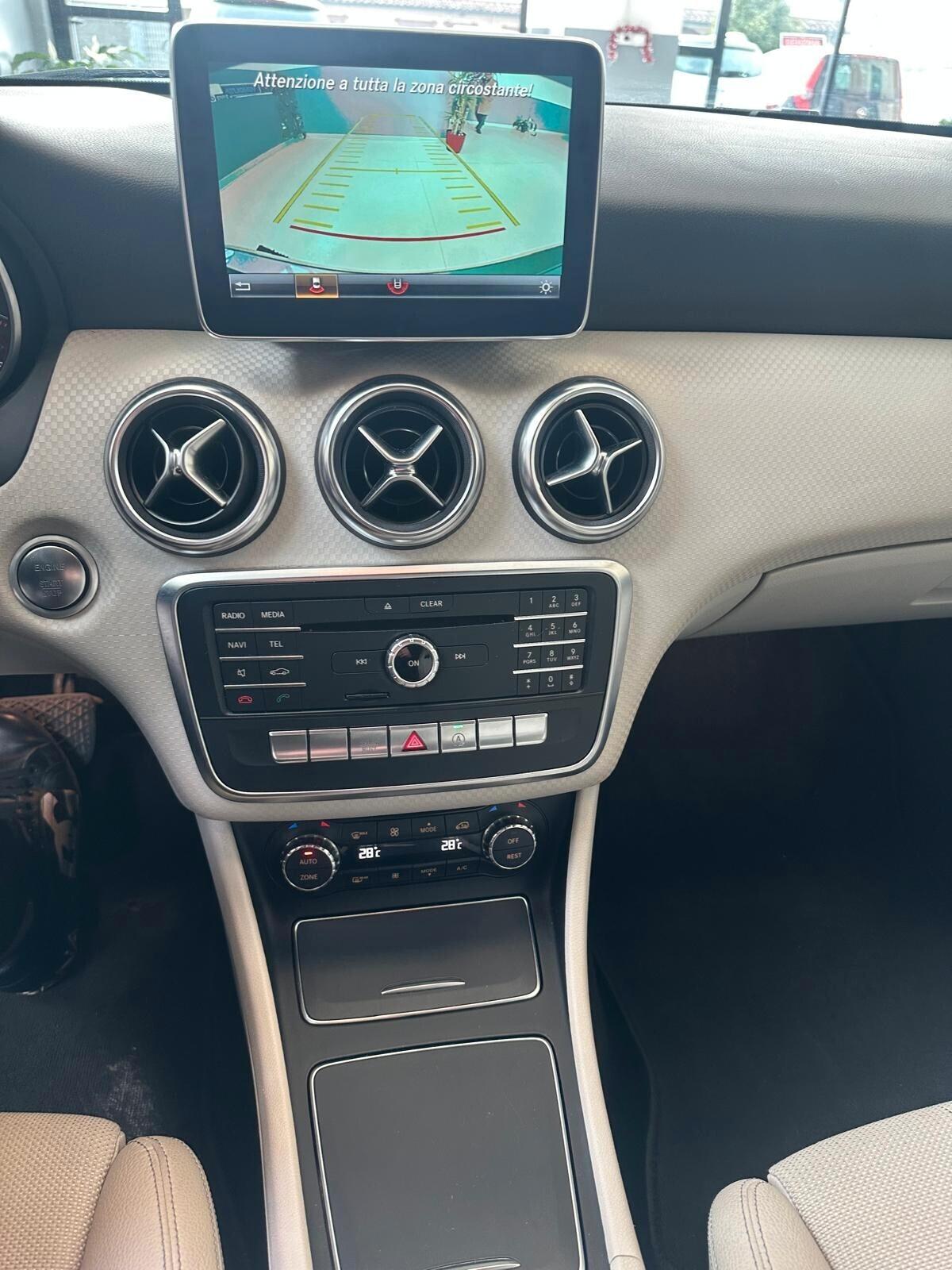 Mercedes-benz A 180 d Automatic Premium