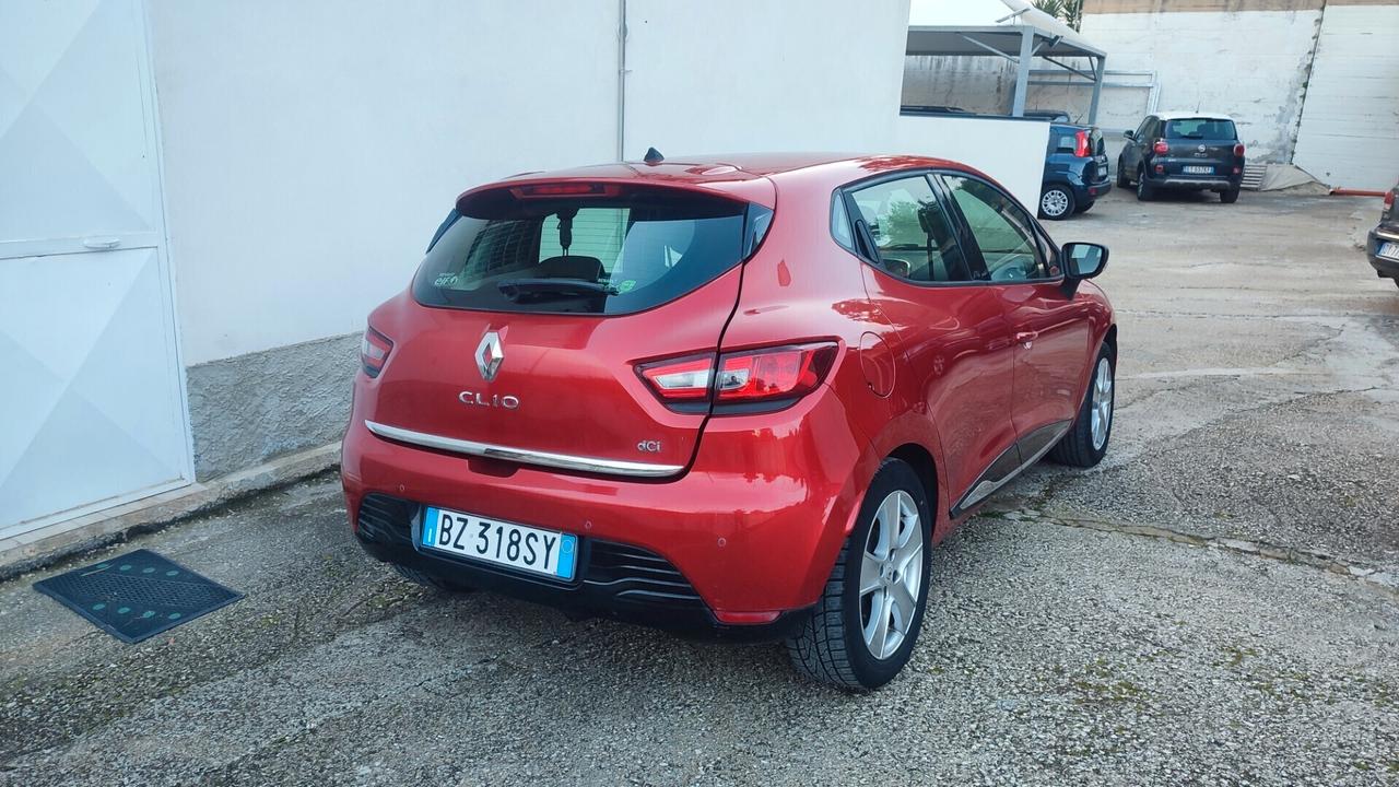 Renault Clio 1.5 dCi 8V 75CV 5 porte Wave